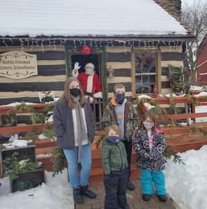 Meet your Posher, Renee